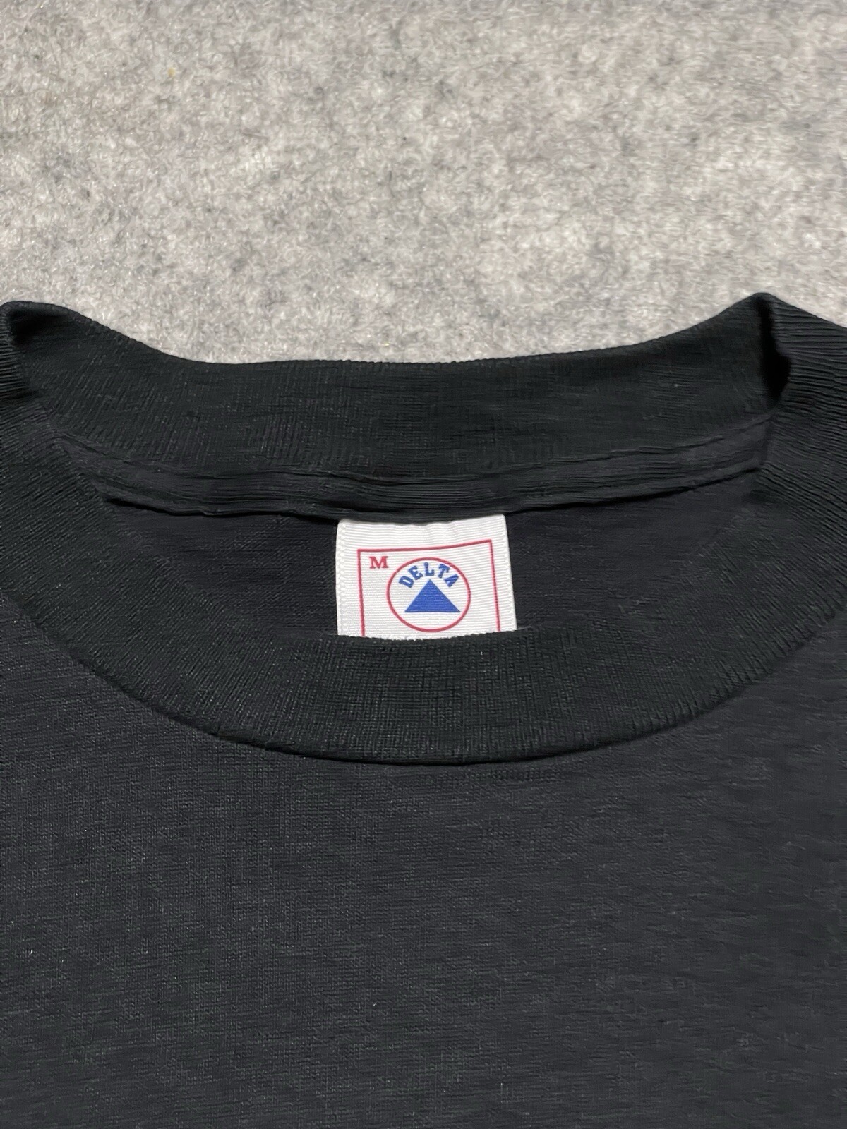 Yellow Rose of TEXAS Black Single Stitch VINTAGE USA Made Shirt Medium Embroider gallery