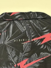 VIE + RICHE Men’s Short Sleeve button shirt SIZE L