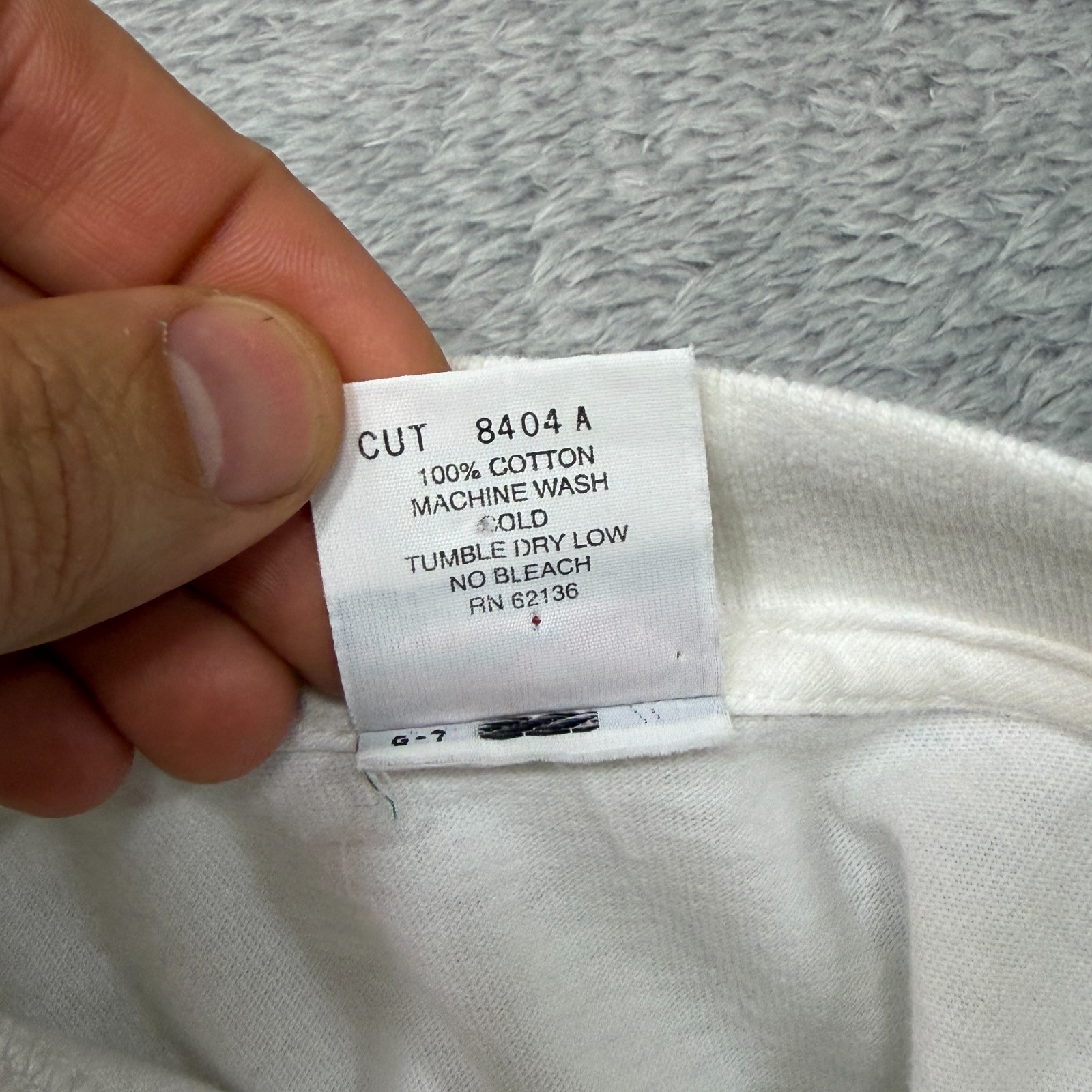 Vintage Guess T Shirt Adult One Size OSFA White Heart 1994 Made in USA 90s gallery
