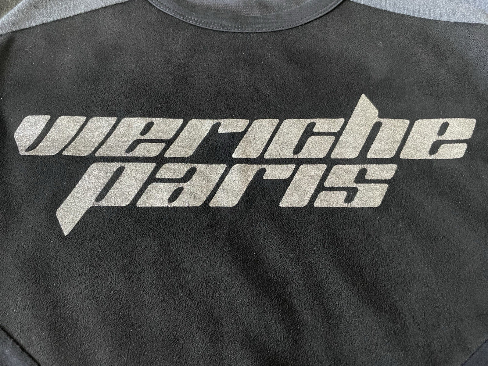 Vie Riche Paris Short Sleeve T-shirt Black Red Logo Euro Designer Men Large JBHS gallery
