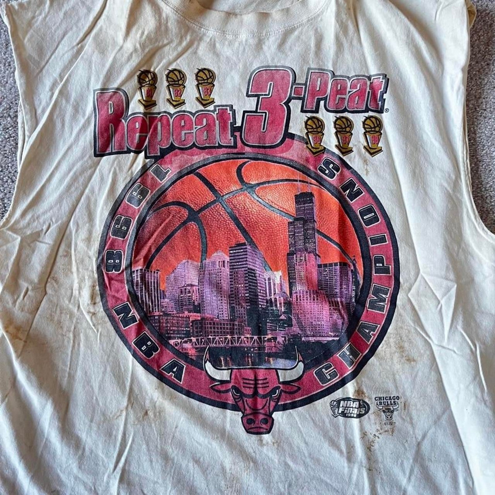 Vintage 1998 Starter Chicago Bulls Tank Top gallery