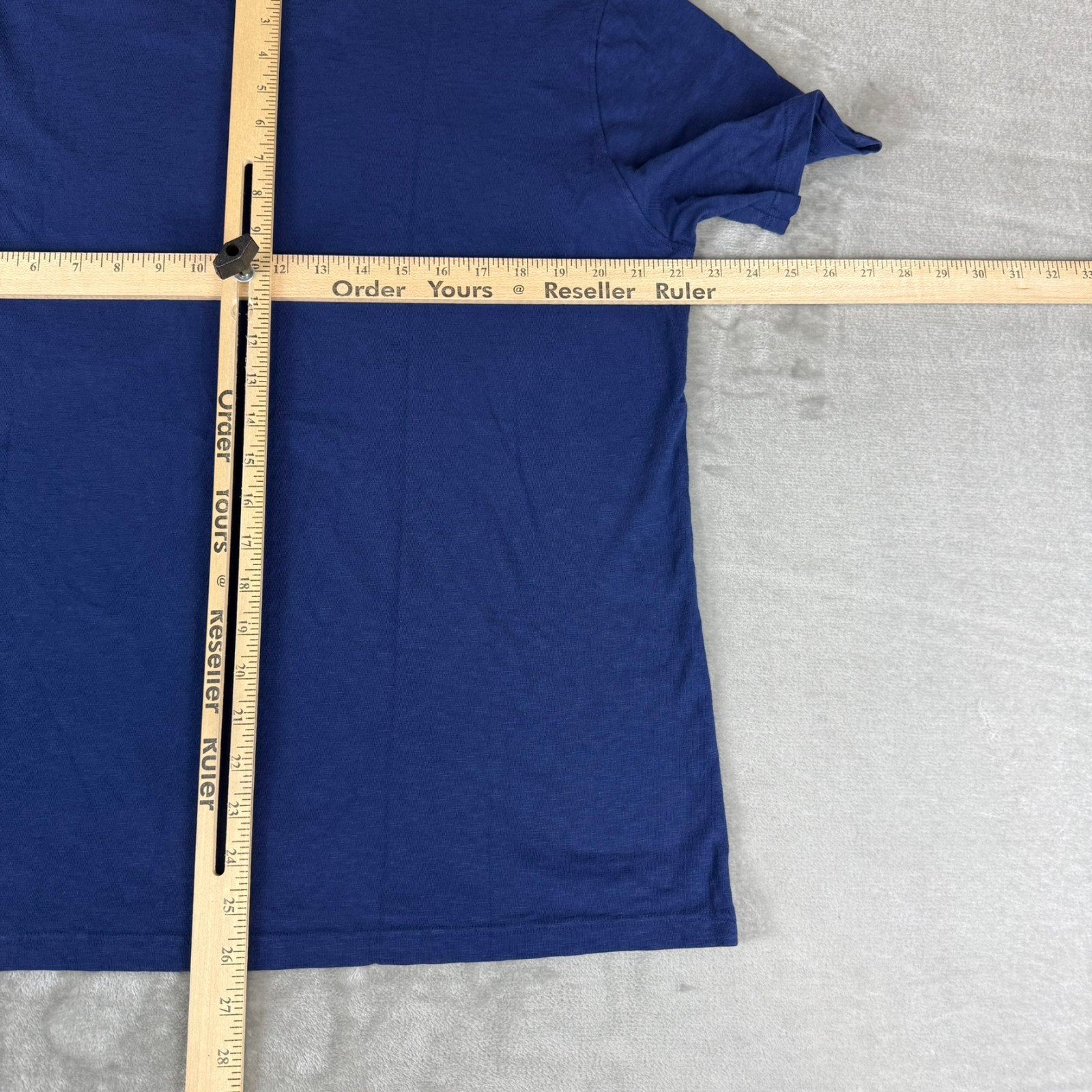 American Giant Premium Slub V-Neck Tee T-Shirt Mens Large Navy Blue $65 USA NWOT gallery