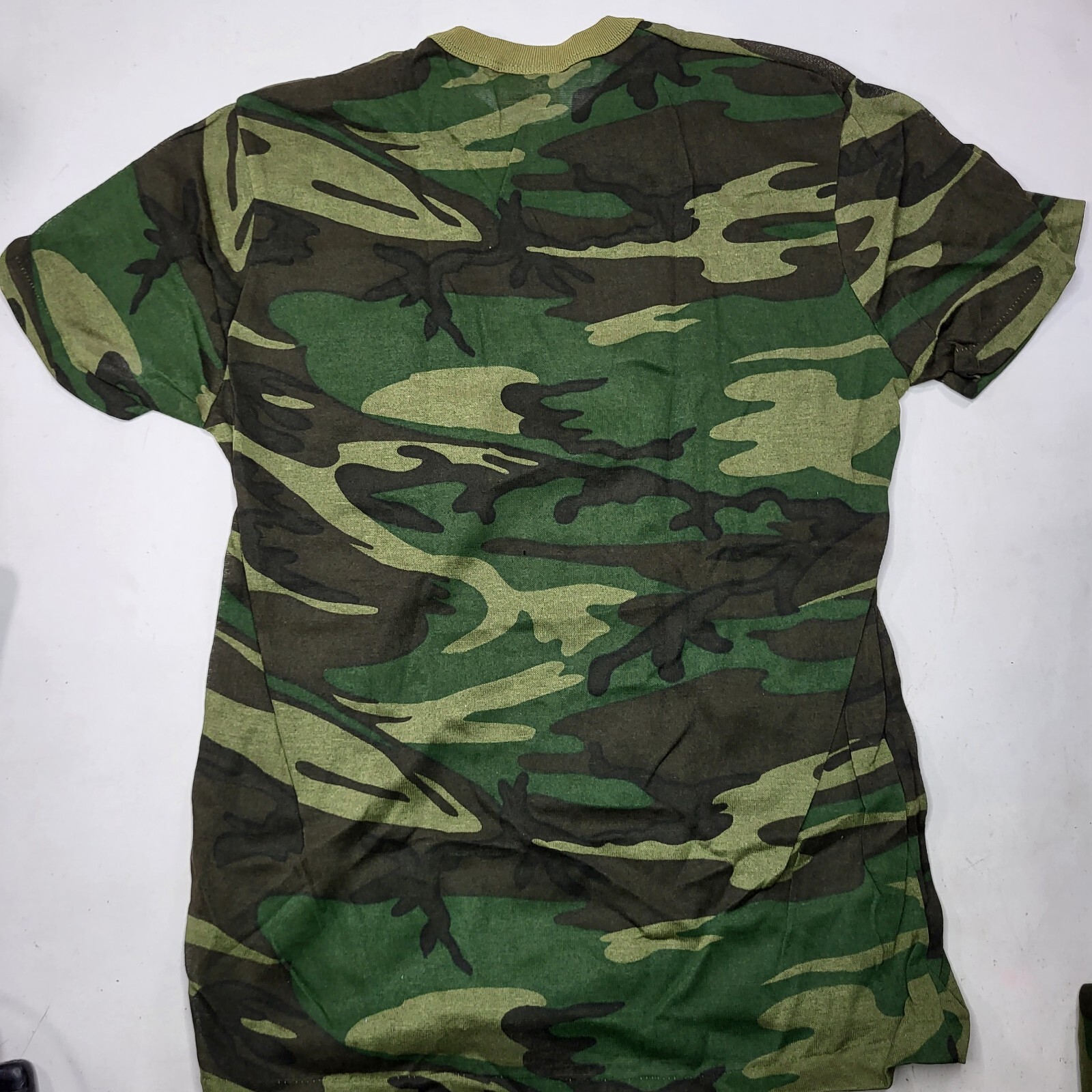Vintage Sportsman's Choice Single Stich Woodland Camo T-Shirt Size Medium gallery