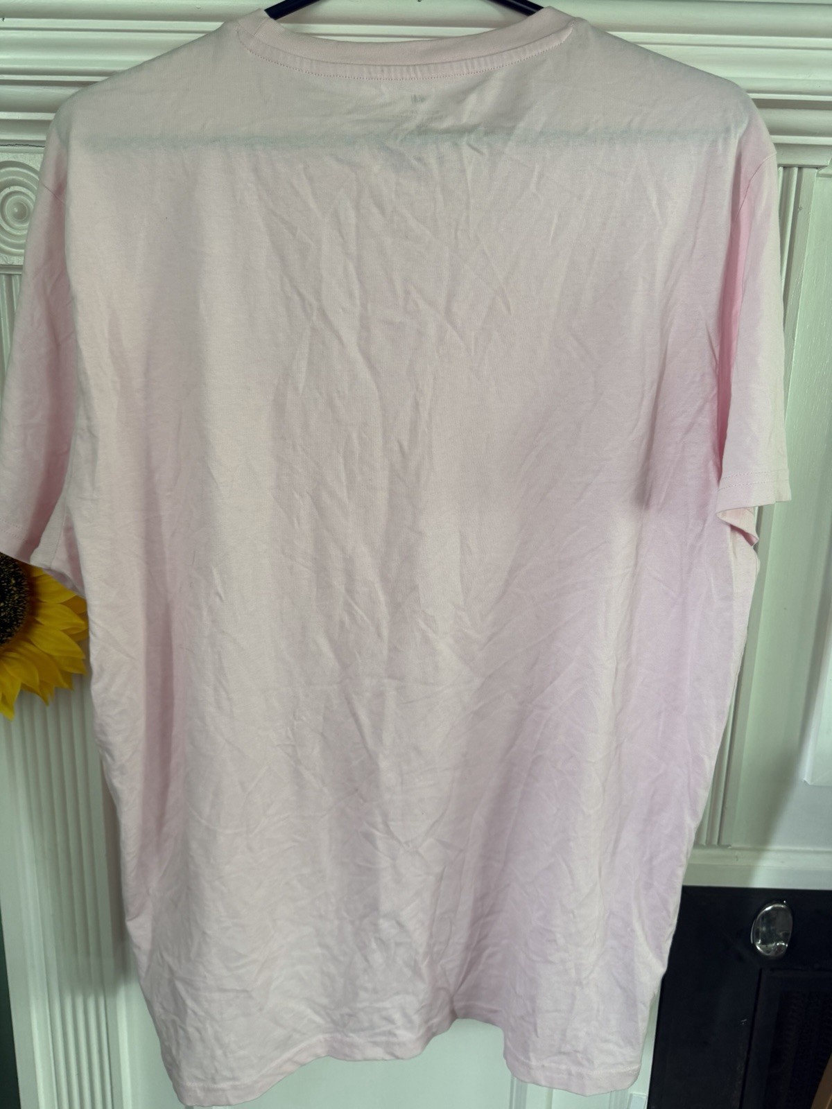 H&M Men's L Pink Solid Regular Fit Crew Neck Short Sleeve T-Shirt gallery
