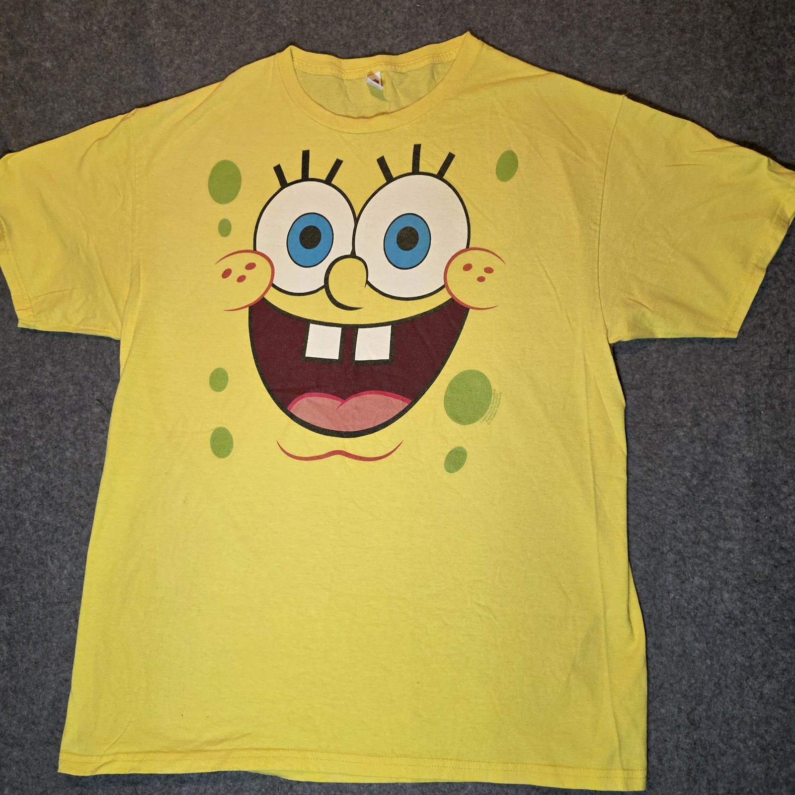 Fruit Of The Loom Yellow SpongeBob SquarePants Large Graphic Tee 433