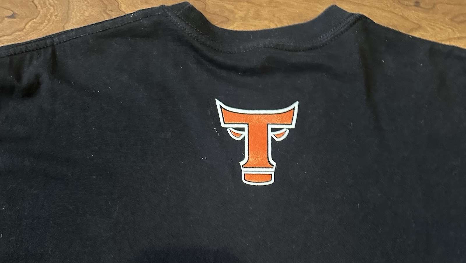 Toros del Este Dominican Republic Baseball Men's Large Black T-Shirt Crew Neck gallery