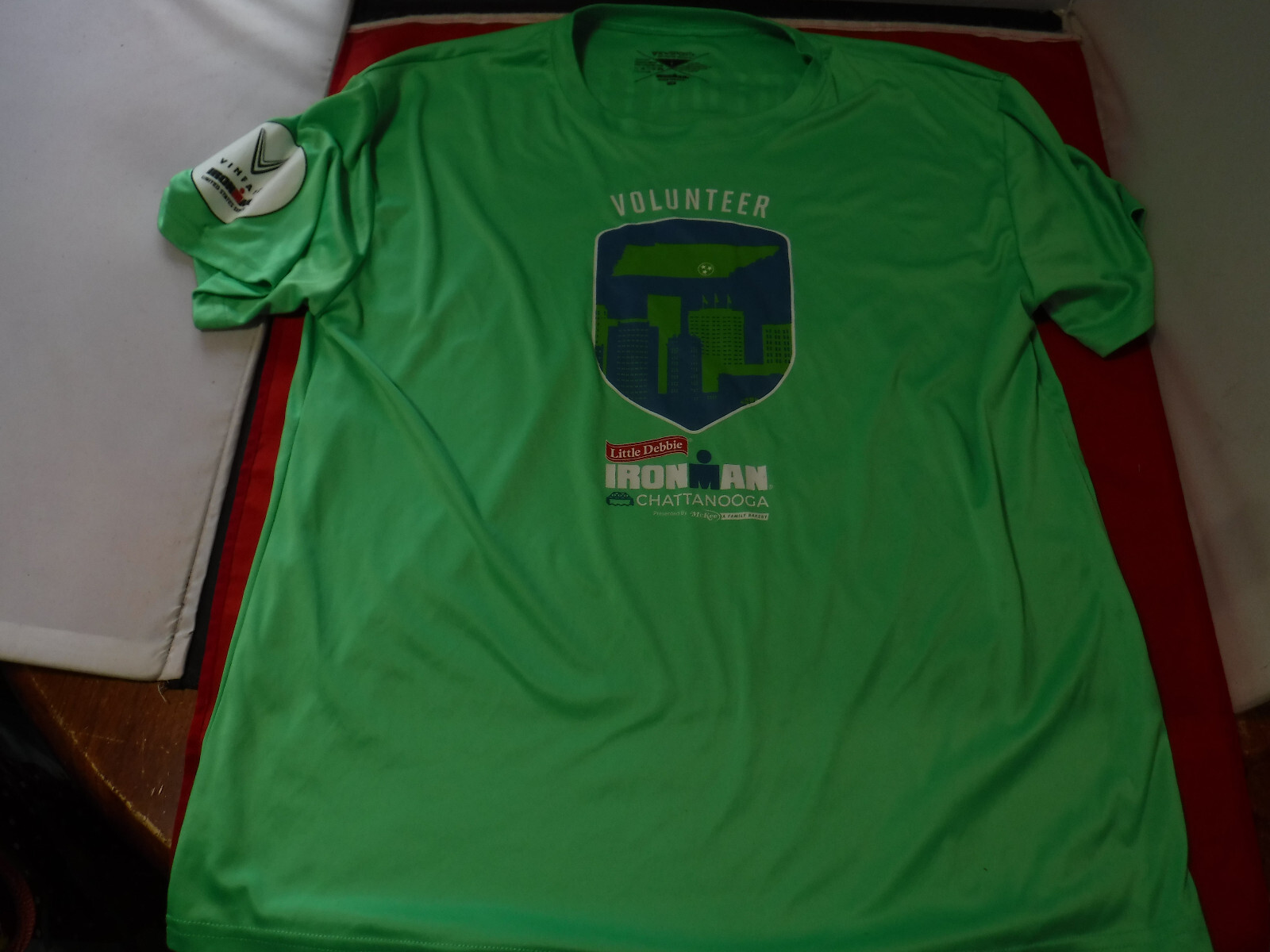 FC6 Viewsport Neon lime green Little Debbie Ironman Volunteer Shirt Sz Lg