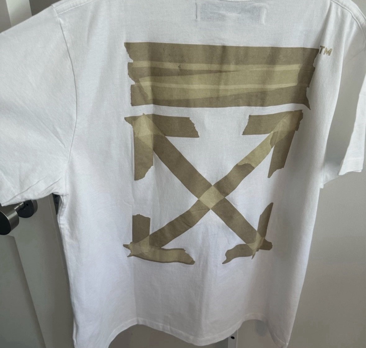 Off-White White & Gold Oversized T-Shirt, in Product Bag, Size XS NWOT gallery