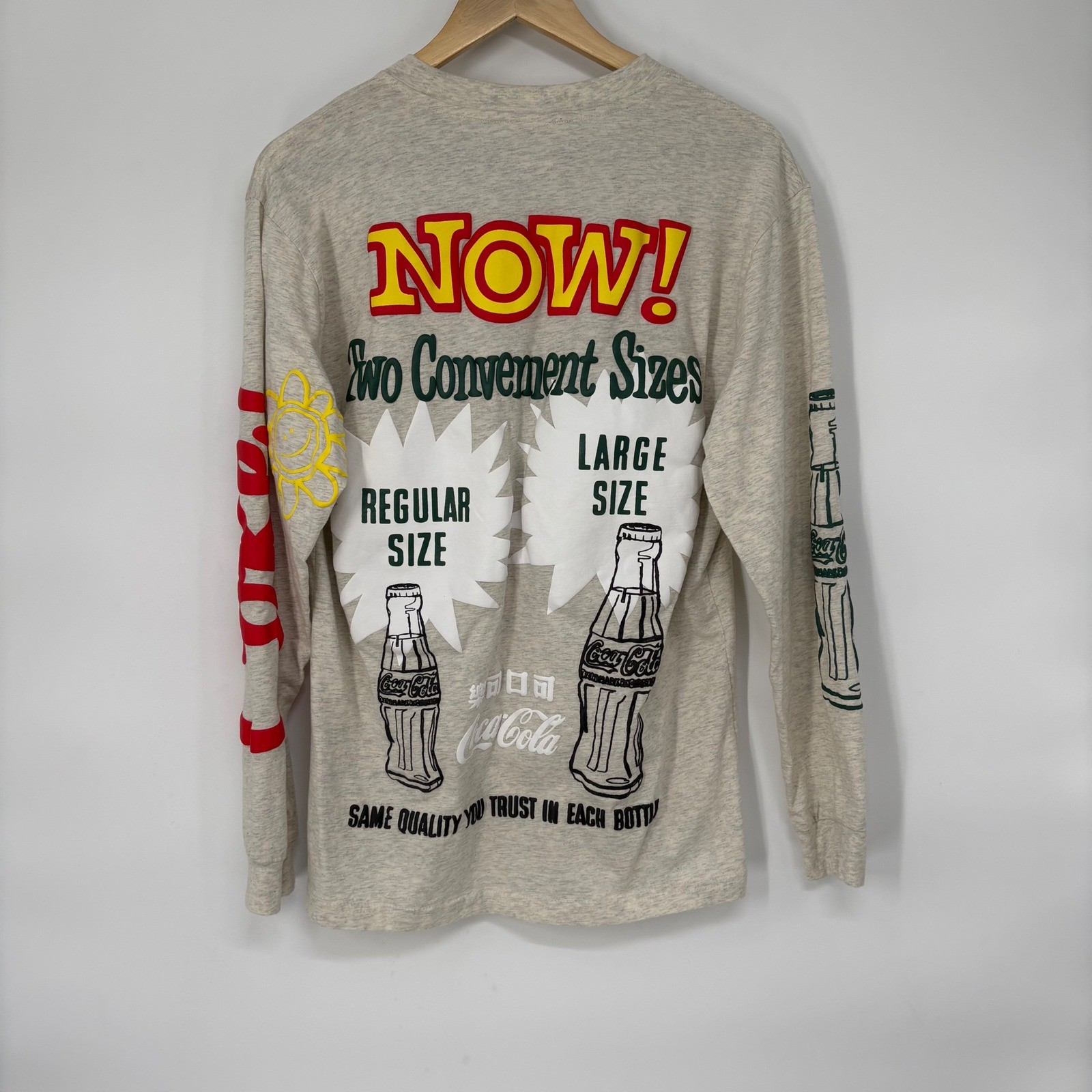 PacSunX Coca-Cola Mens Long Sleeve Graphic Tee Heather Oatmeal Small 2021 Collab gallery