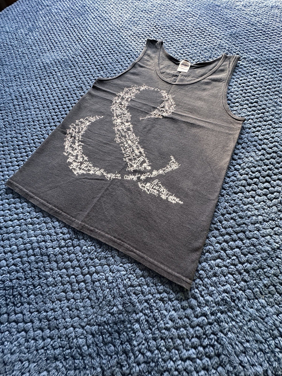 Gildan Ultra Cotton Of Mice & Men Band Graphic Gray Tank Top Scoop Neck S gallery