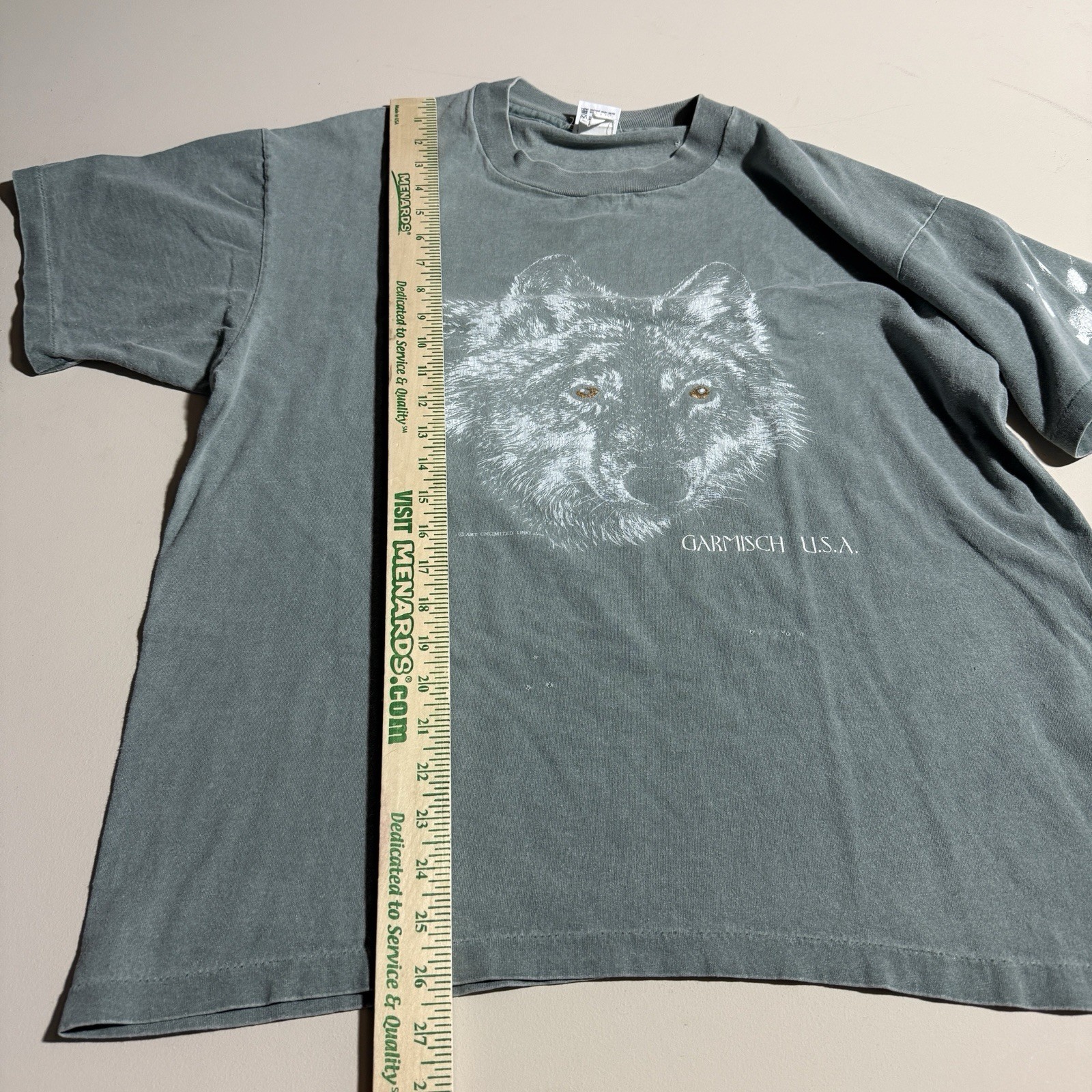 VTG Wolf T-Shirt One Size Fits All Anvil Single Stitch Cotton Made In USA 1990 gallery