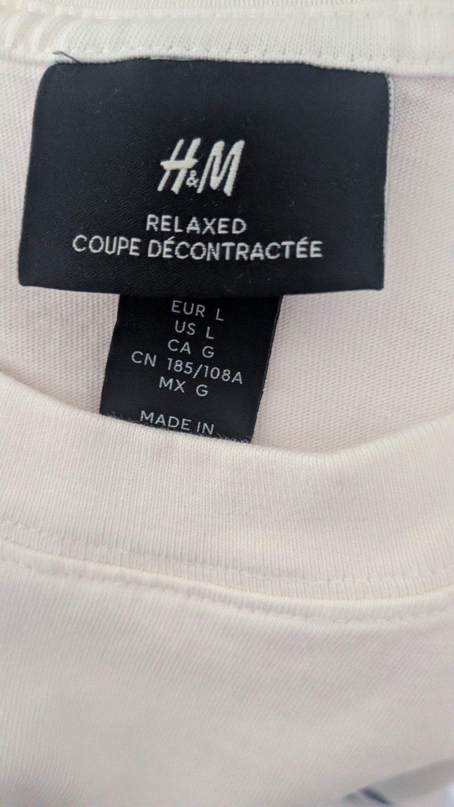 H&M Tee Men's L White Relaxed Fit Crew Neck Short Sleeve Graphic Logo gallery