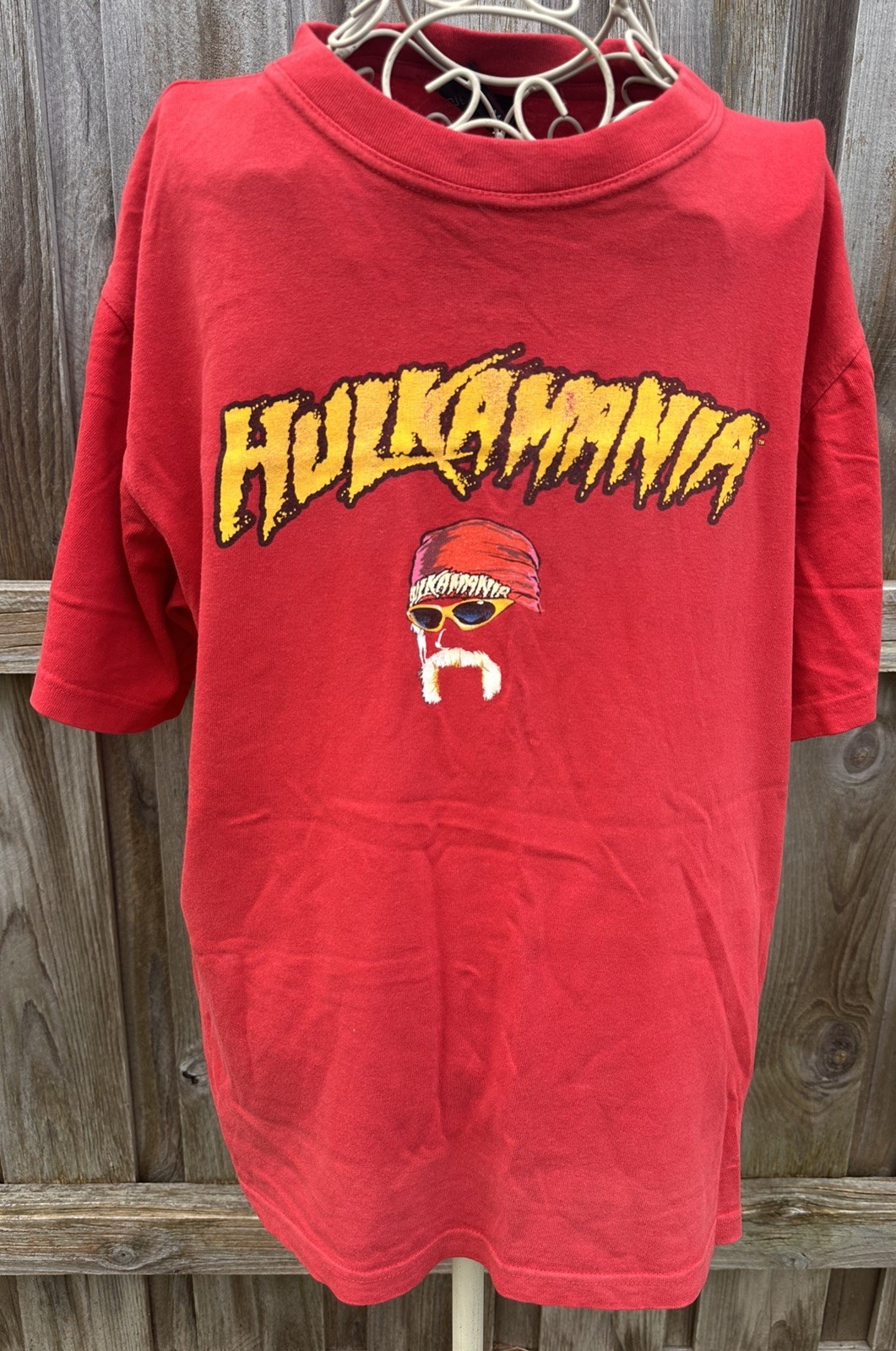 Vintage hulkamania Hulk Hogan T-Shirt Mens size MEDIUM 2005 gallery