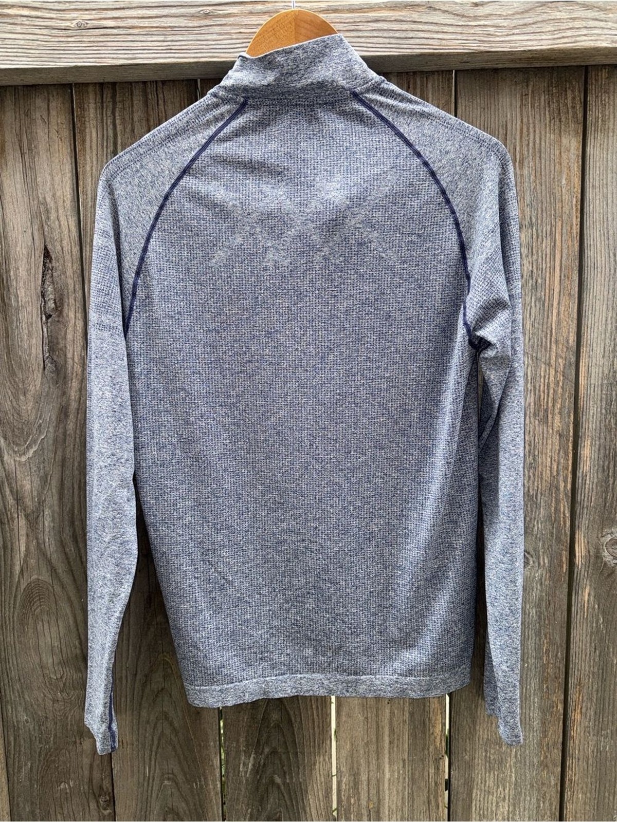 RHONE Celliant Performance Long Sleeve Seamless 1/4 Zip Pullover Shirt Size M gallery