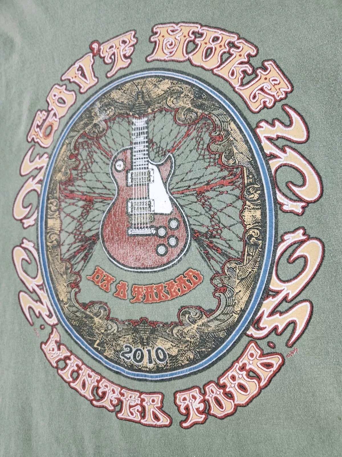 Gov't Mule Tour 2010 Concert T-shirt Guitar Government Rock Winter Size Medium gallery