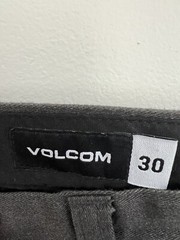 Volcom Men’s Shorts Charcoal Size 30 Flat Front Cotton