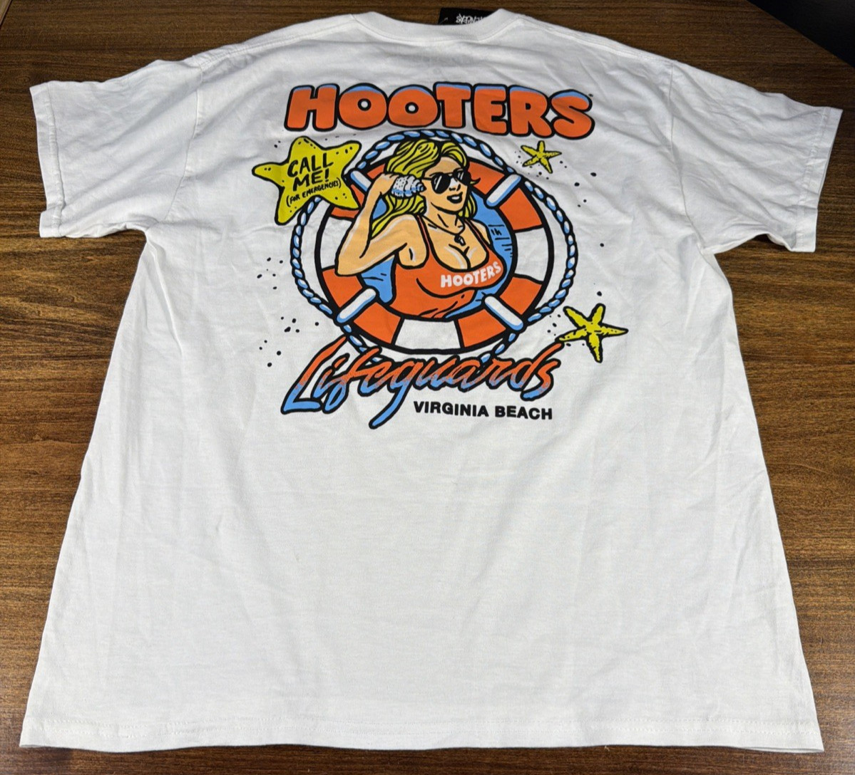 NWT Spencer's Hooters White Graphic T-Shirt Virginia Beach Size L Lifeguard gallery