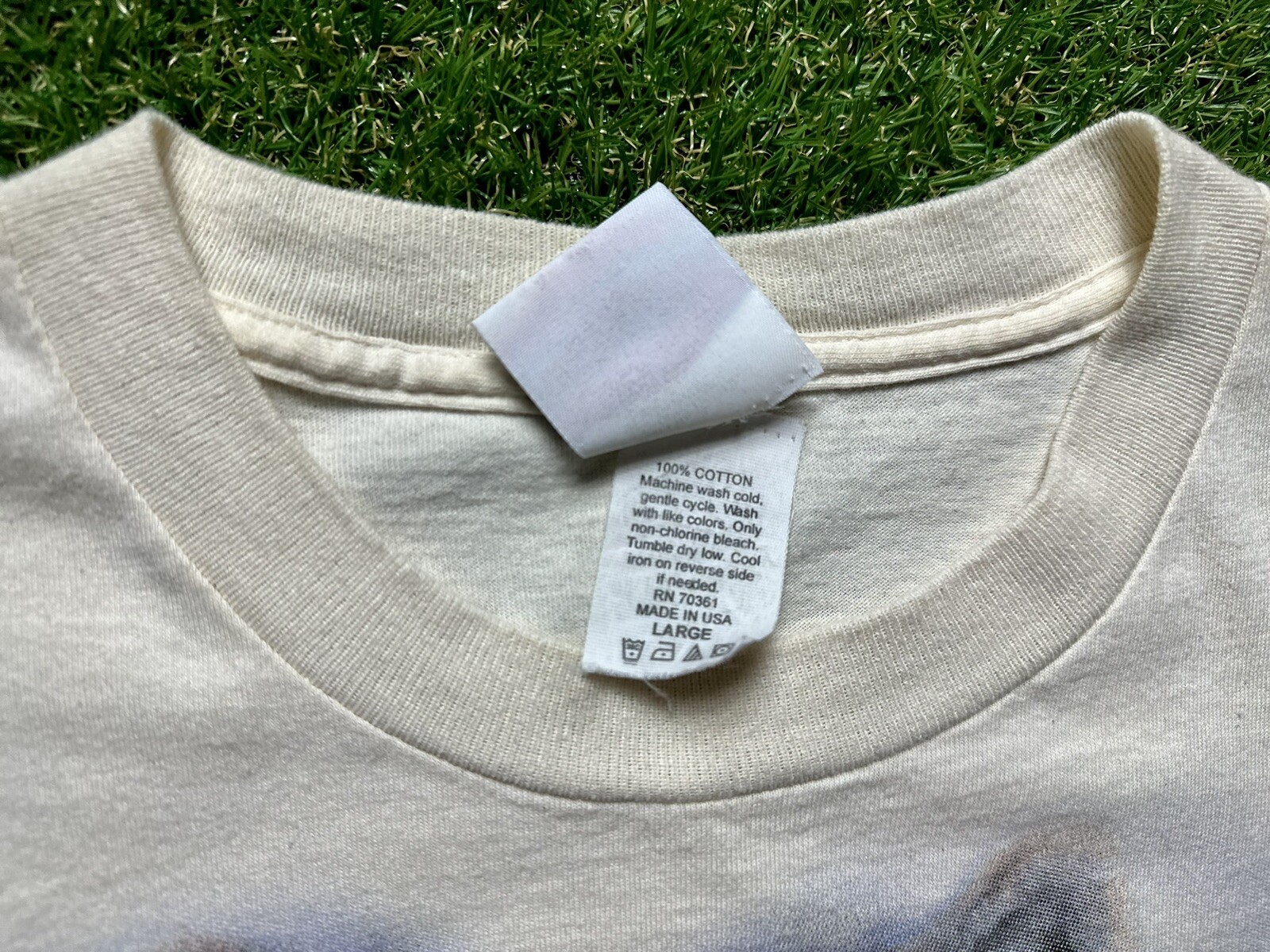 Vintage Wolf T Shirt gallery