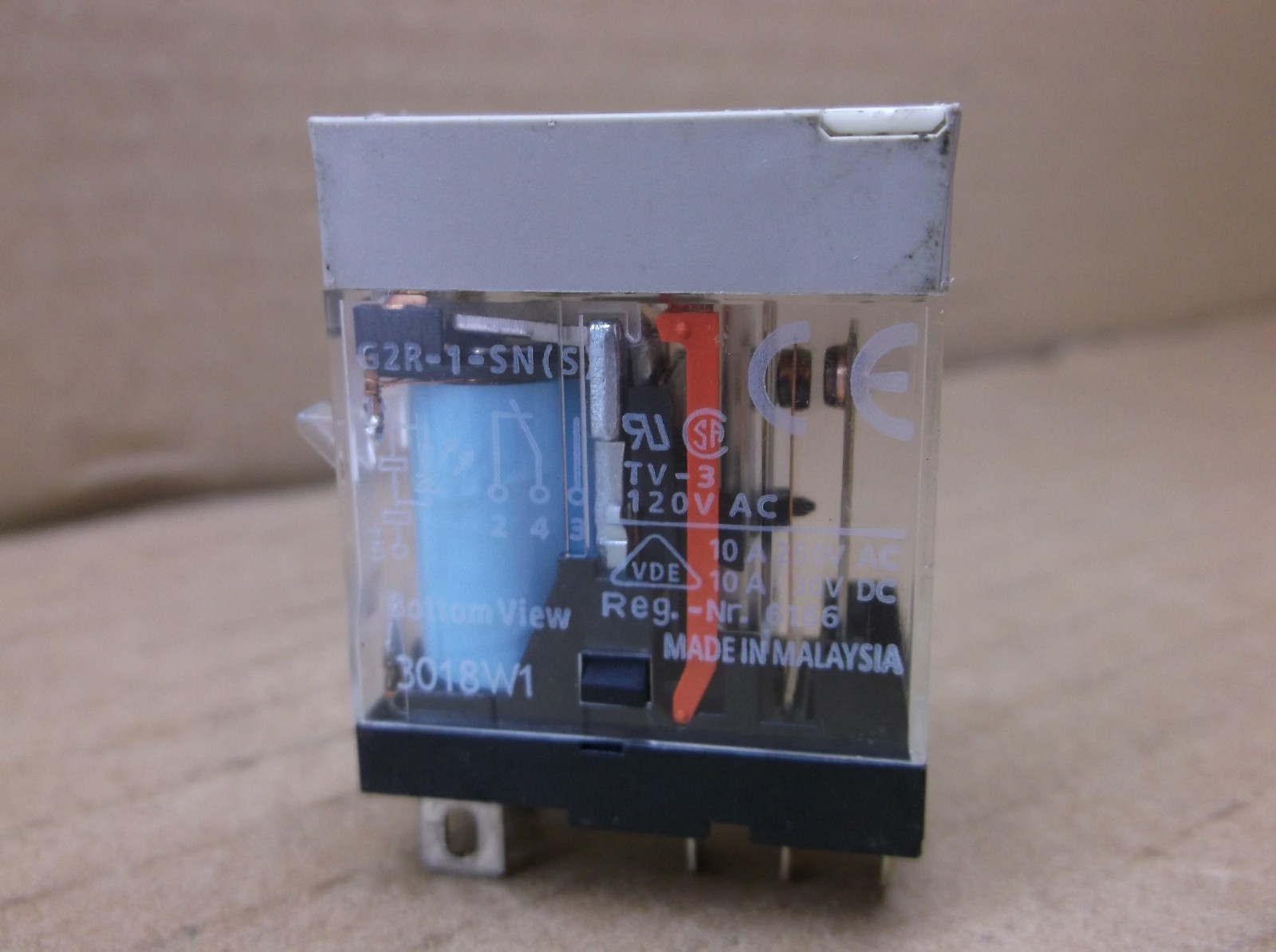 G2R-1-SN-DC24(S) Omron SPDT 10A Relay With LED G2R-1-SN DC24(S) G2R-1-SN-DC24-S