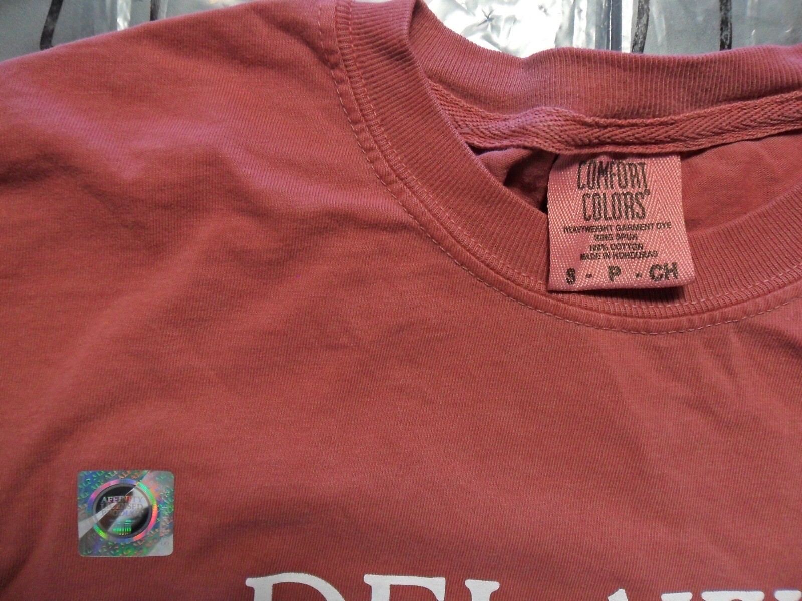 Small NWOT Delaware fall formal 2018 D1 athletics comfort colors Shirt gallery