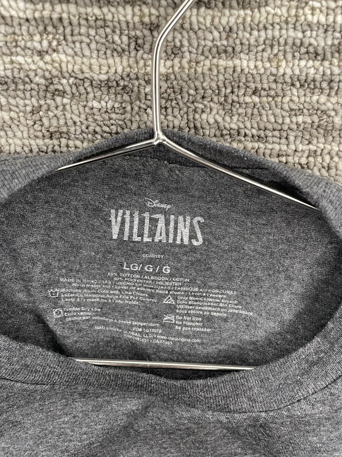 Disney Villains T Shirt Gray Men’s size Large gallery