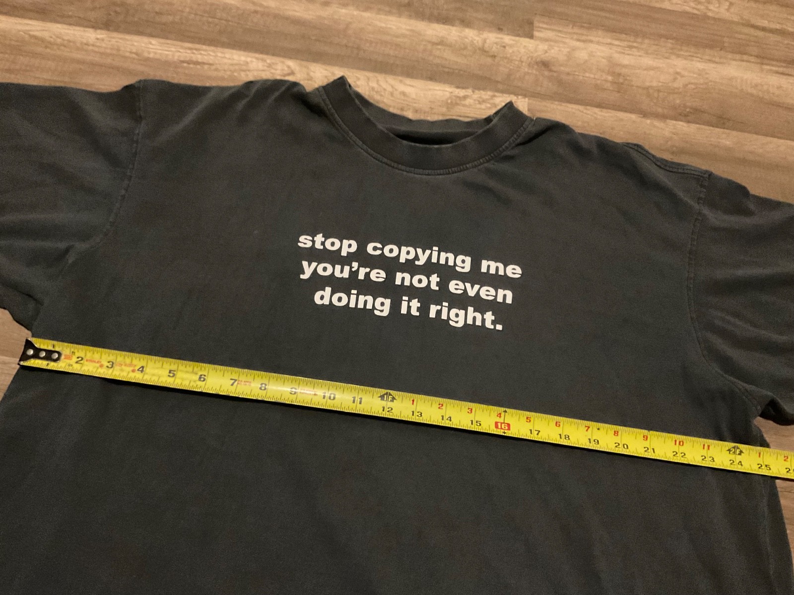 ICONIC PUNK STREETWEAR STOP COPYING ME GRAPHIC T-SHIRT ( MENS 3XL OVERSIZED ) gallery