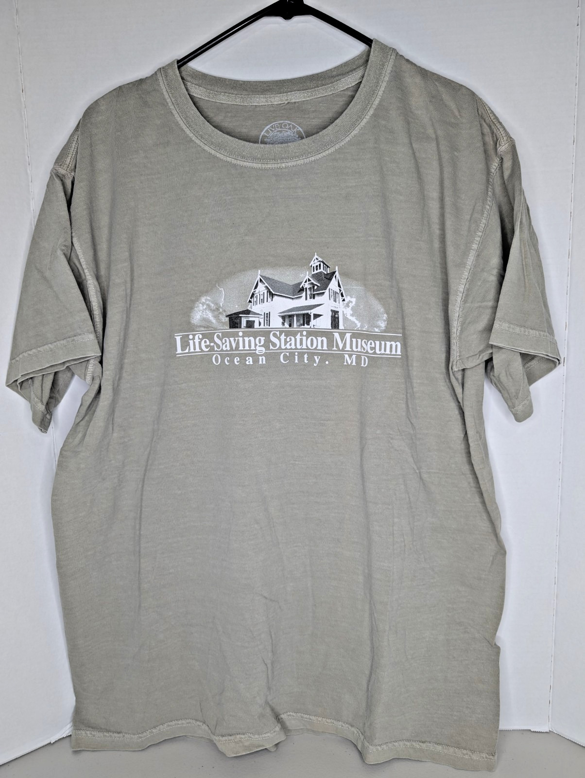 Mens Large T Shirt Live Oak Brand Life-Saving Station Museum OCMD Maryland GOOD gallery