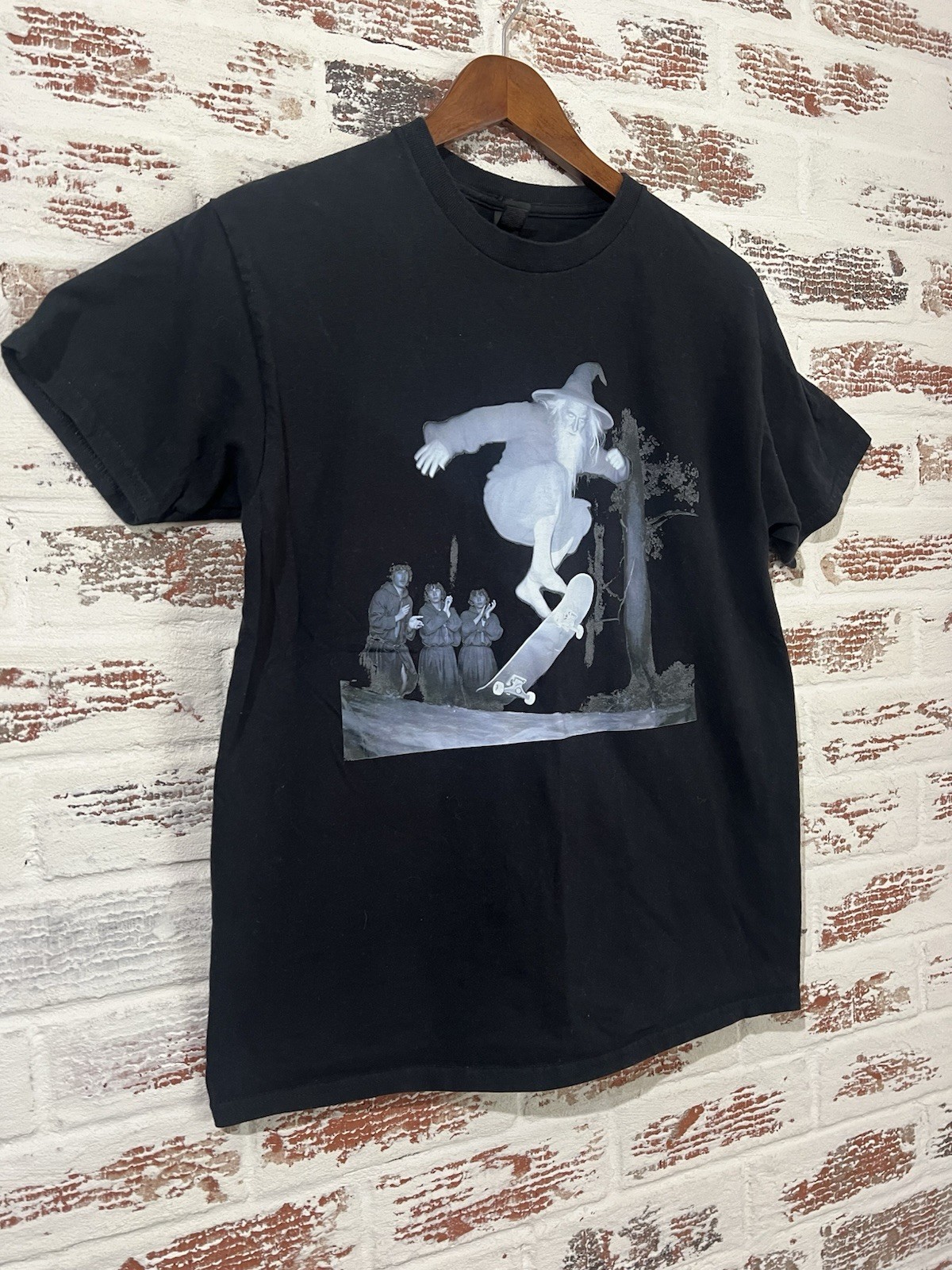 Lord Of The Rings T Shirt Gandalf Hobbits Skateboarding Streetwear Geek Gift S gallery