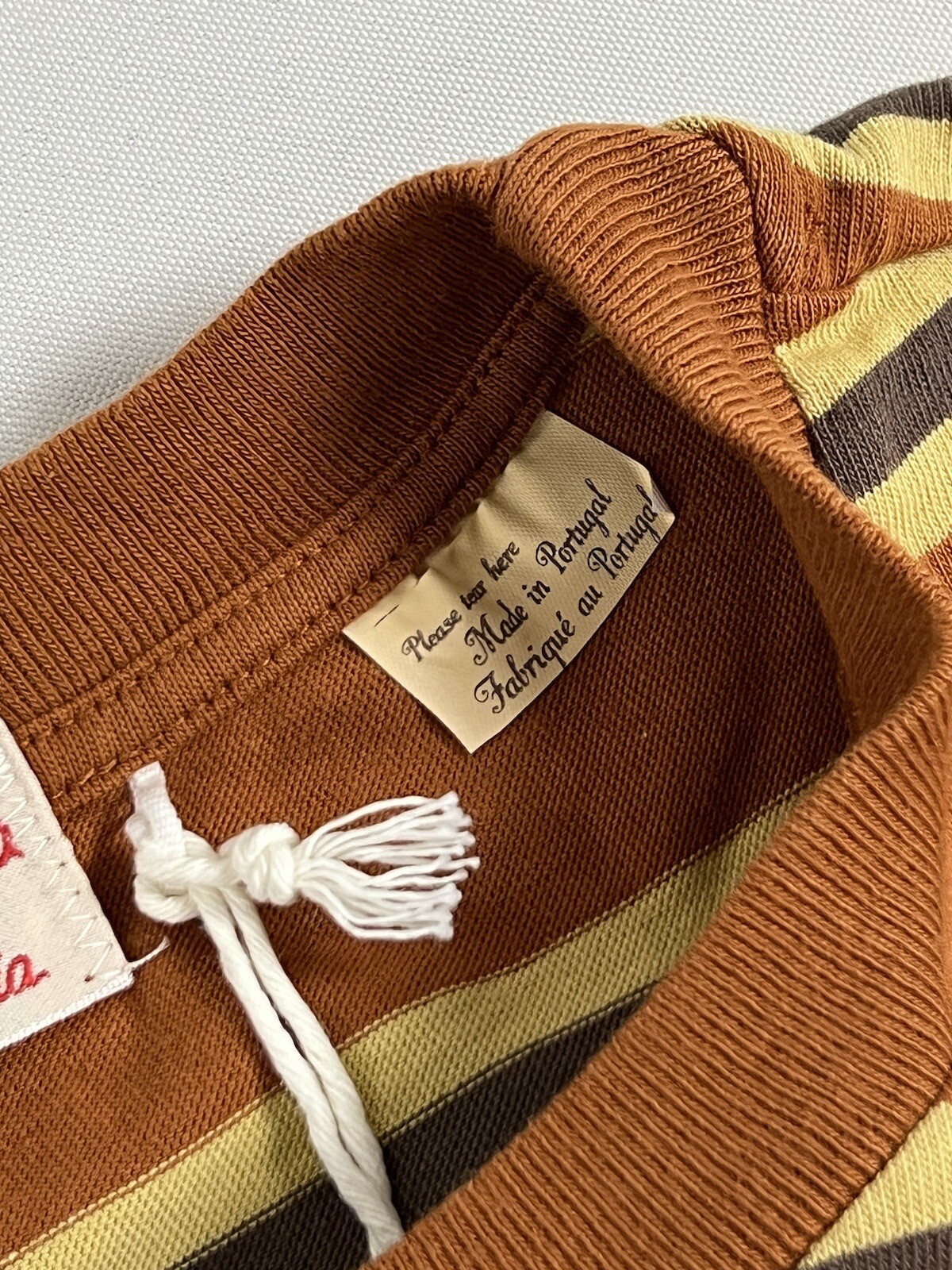 LEVIS VINTAGE CLOTHING LVC 1940’S SPLIT HEM T-SHIRT STRIPE BROWN/YELLOW L NWT gallery