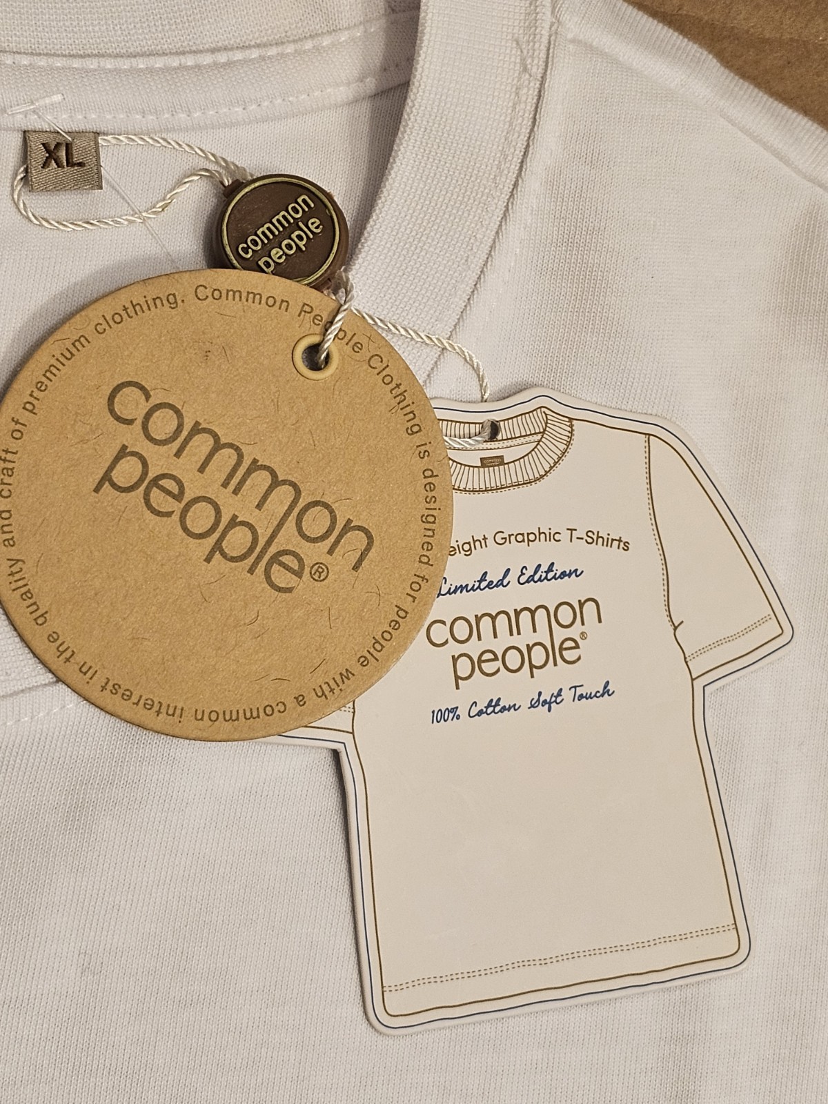 NWT Common People HOT RAMEN 100% COTTON TSHIRT XL WHITE gallery