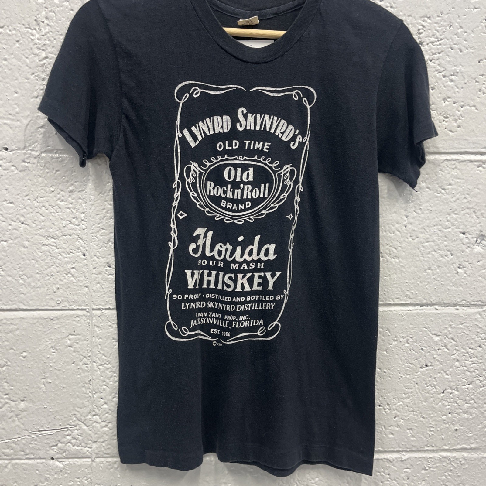 Vintage 1977 Lynyrd Skynyrd's Whisky Tour Shirt Black Size Sm34/36 Hanes Tag gallery