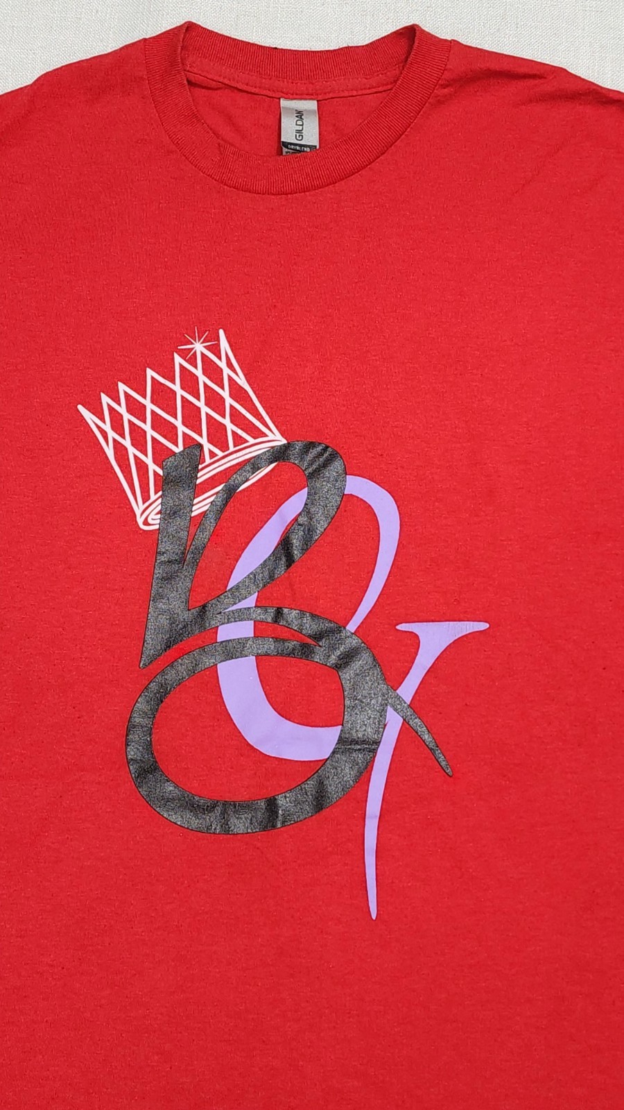 Gildan M Red Crew Neck Tee T-Shirt BG Crown Graphic Print Short Sleeves gallery