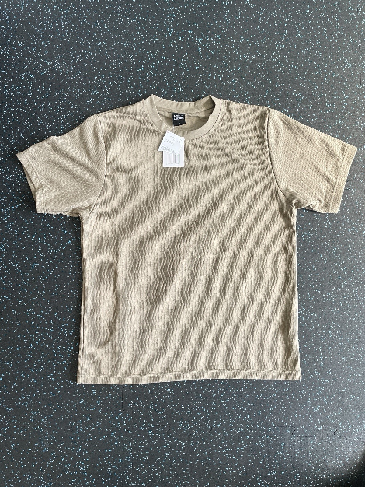 Deluxe Leisure Textured Knit T Shirt Mens Large Taupe Short Sleeve Brand New