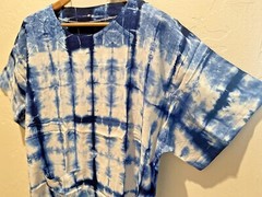 Unisex Handcrafted Indigo Vertical Design Tie Dye Round-Neck Casual Soft T-shirt