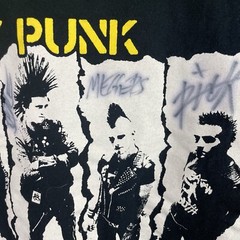 SIGNED 2013 The Casualties Street Punk Band Rock Tee T-shirt Size Small
