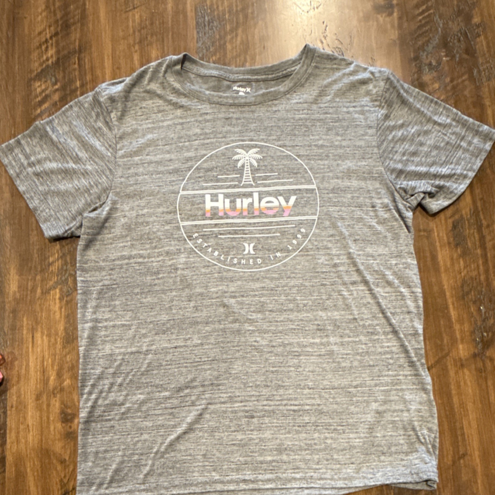 Hurley Men's Gray Graphic Logo Cotton Crew Neck Short Sleeve T-Shirt, Size L gallery