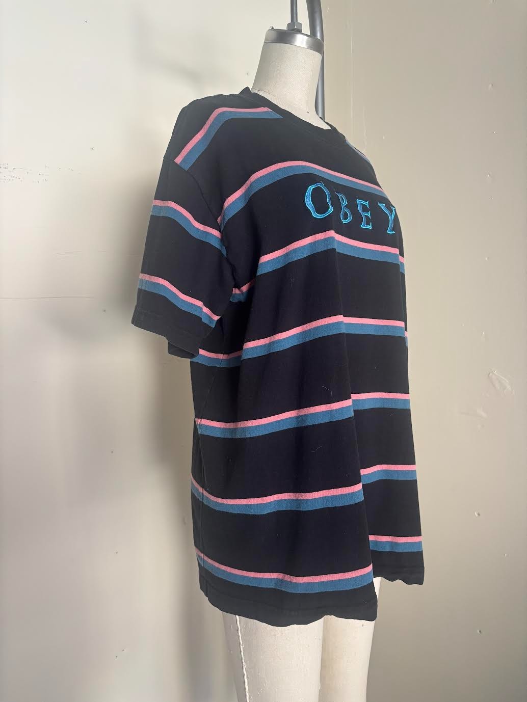 Obey Worldwide Mens Large Black Pink Blue Striped Emb Logo T Shirt Streetwear gallery