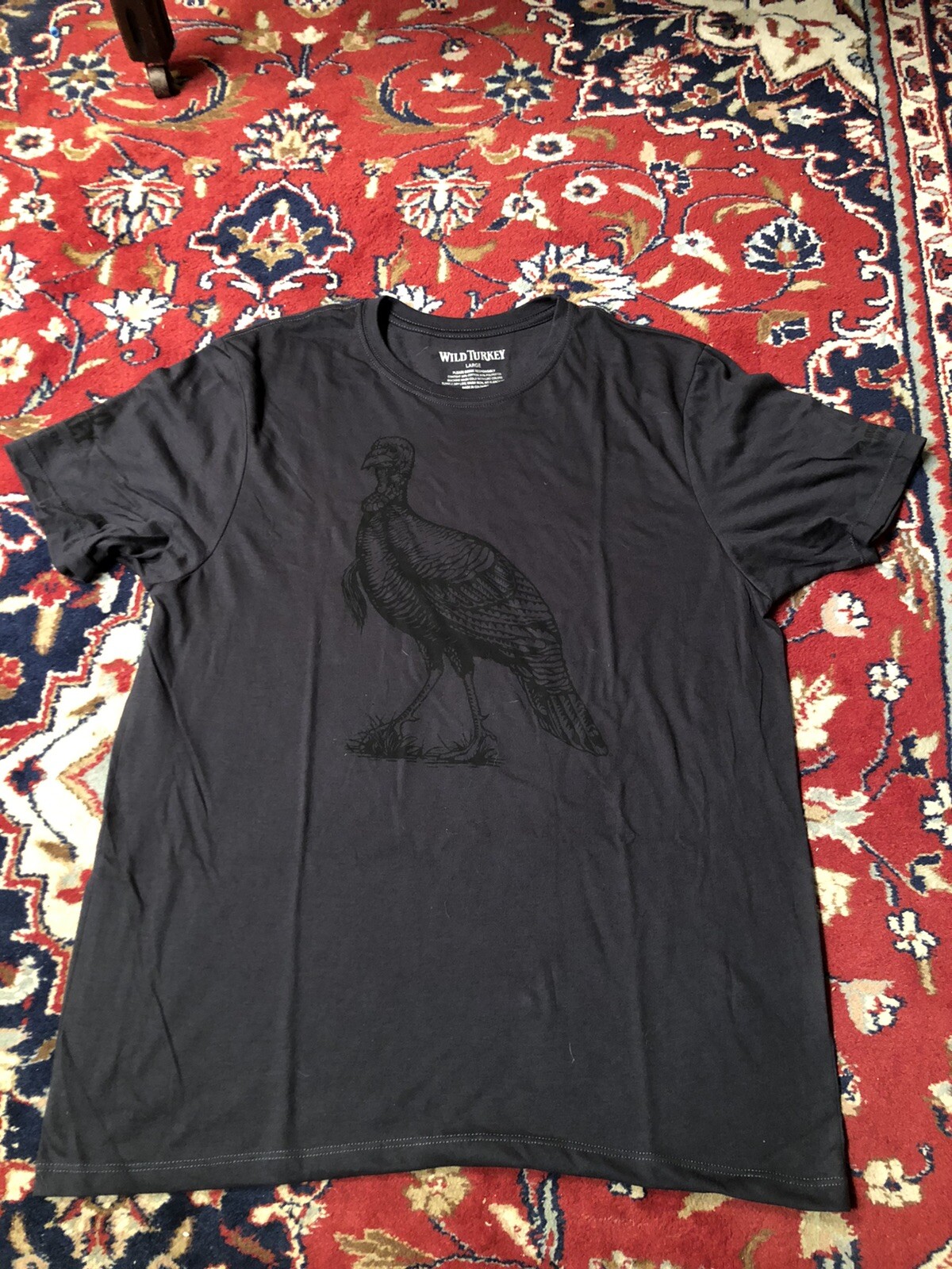 Wild Turkey Bourbon Whiskey T-shirt Liquor Clothes Clothing Shirt Alcohol Bar M gallery