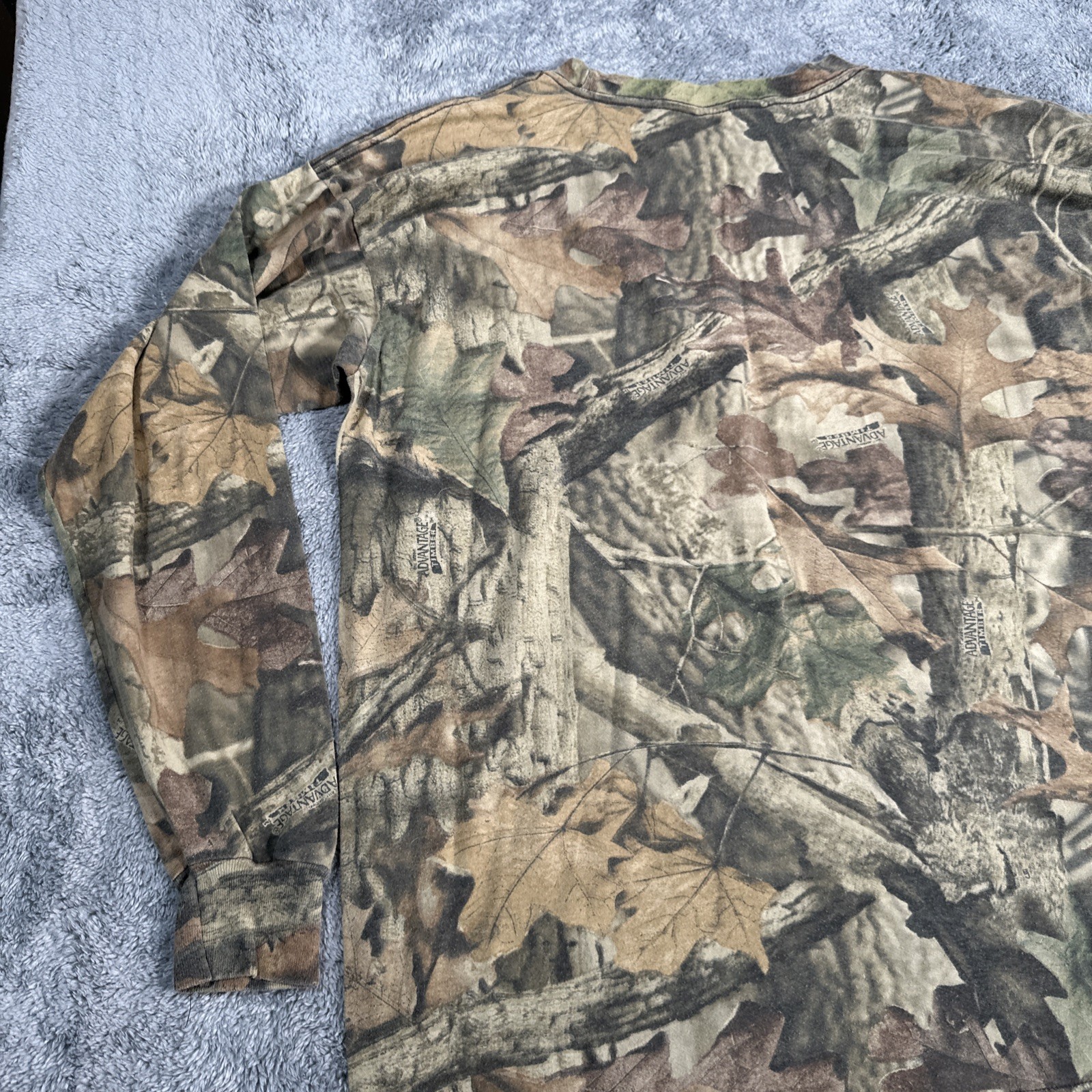 VTG XL Realtree Advantage Timber Camo Long Sleeve Pocket Hunting T-Shirt USA gallery