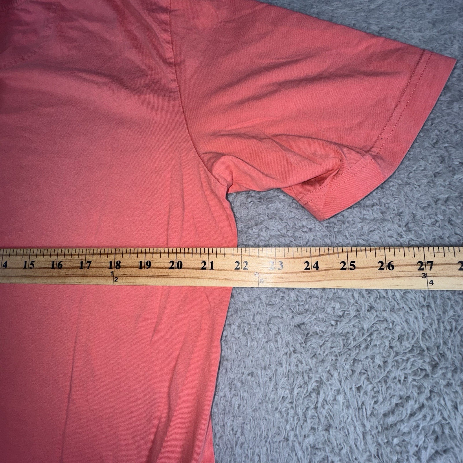 Tommy Bahama T Shirt Mens Medium Coral Embroidered Logo Tee Swordfish Crewneck gallery