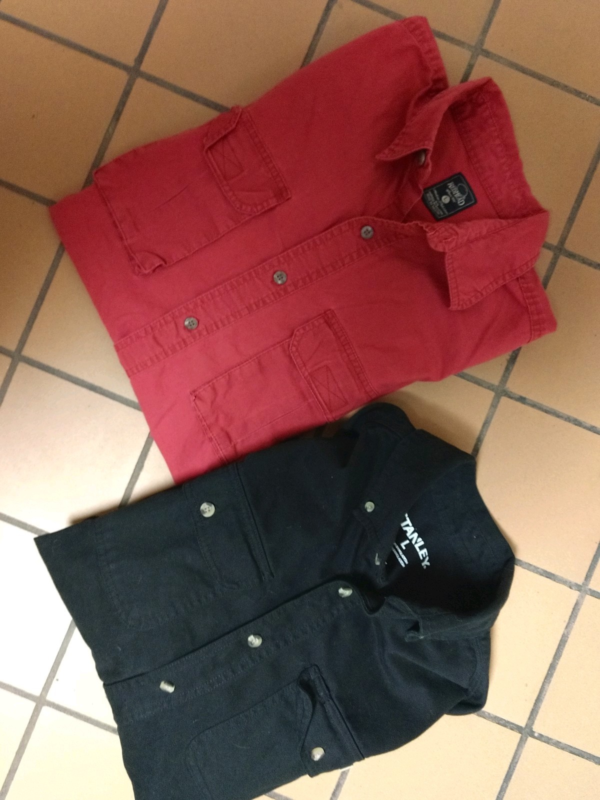 MEN’S SIZE L SHIRT (LOT OF 2) REDHEAD, STANLEY LONG SLEEVE & SHORT SLEEVE CASUAL