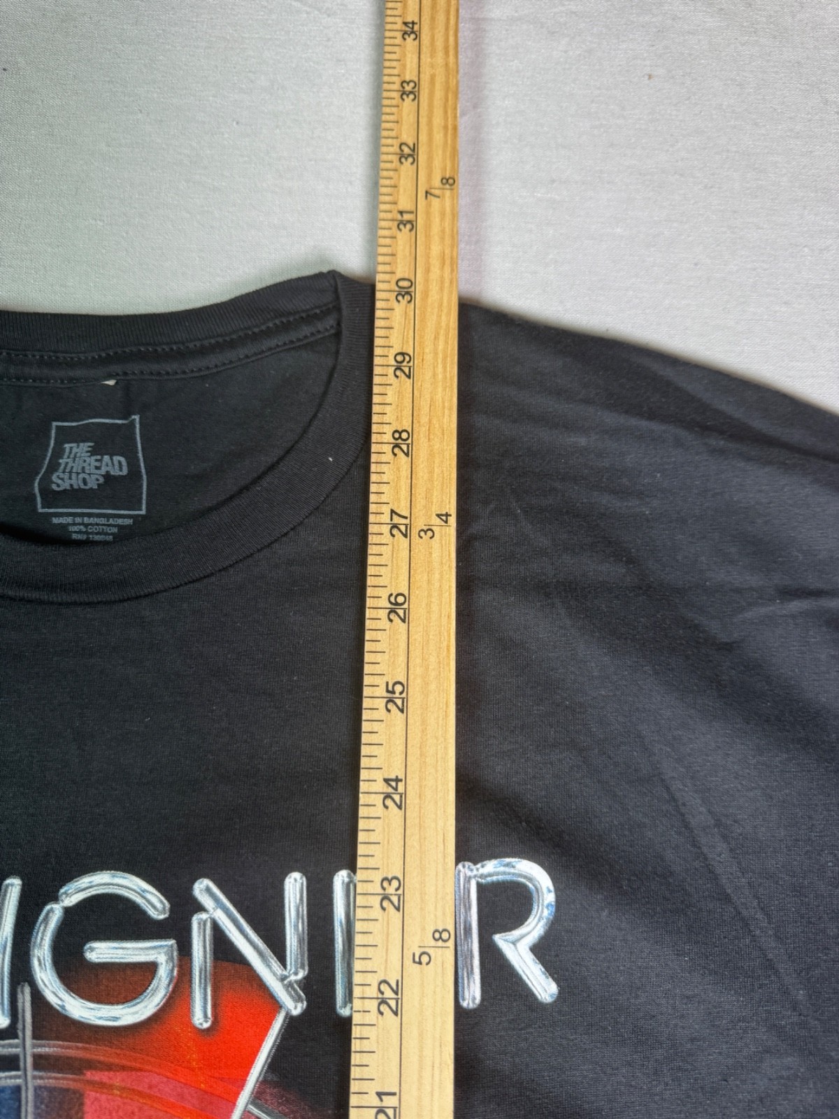 Foreigner Tee Men's XL Mick Jones Graphic Black The Thread Shop gallery
