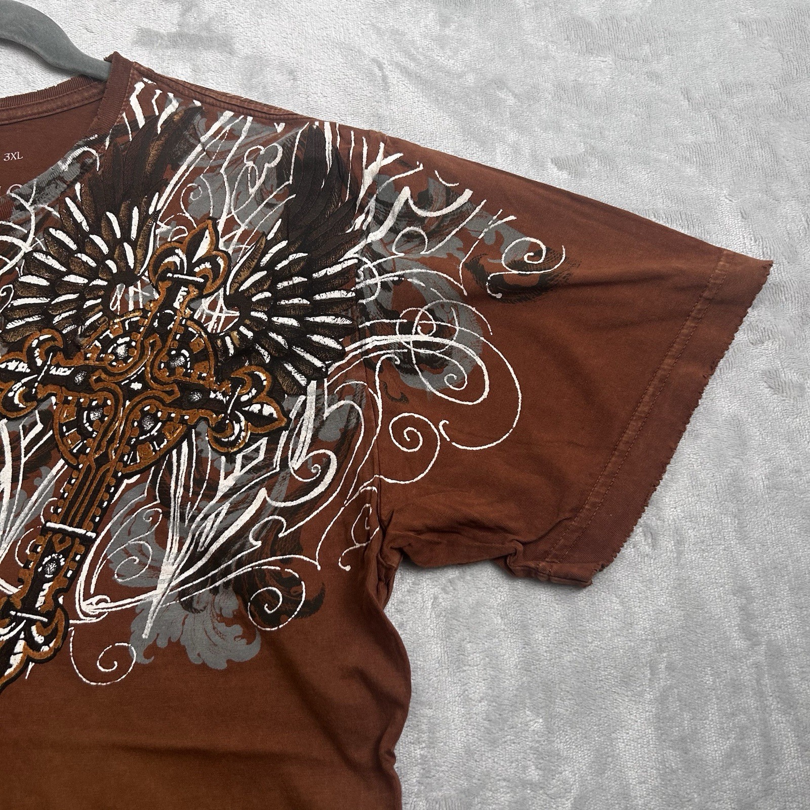 Vintage Affliction T-Shirt Mens XL Brown Los Angeles Cross Goth Wings Grunge Y2K gallery