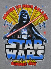 Darth Vader Gift Box Authentic Star Wars T-shirt and Goodies Collection NWT