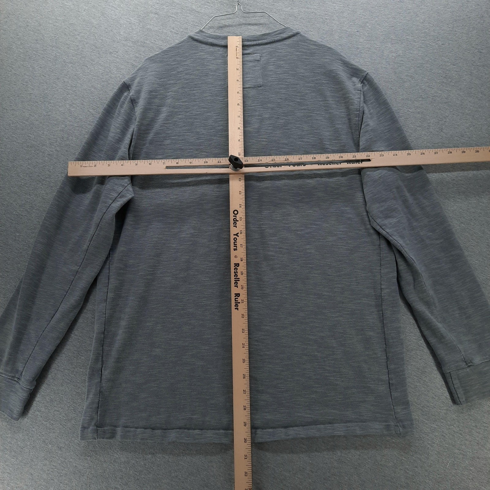 PrAna Shirt Mens XL Gray Solid Henley Long Sleeve Organic Cotton Blend Knit Top gallery