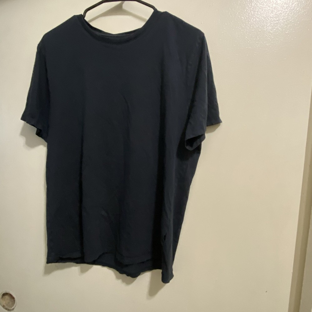 READ Hole In Side Vince Mens M Medium 42” Black Tee T Shirt Solid Pima Cotton