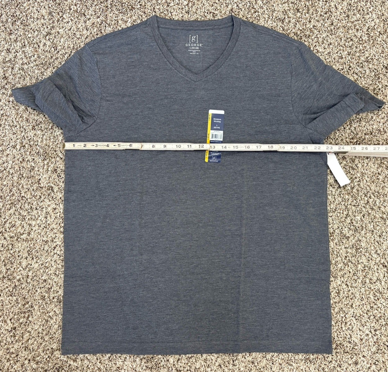 New George 3-PACK Men’s V-Neck T-shirt Tee Moisture Wicking Sz 42-44 LARGE (G2) gallery