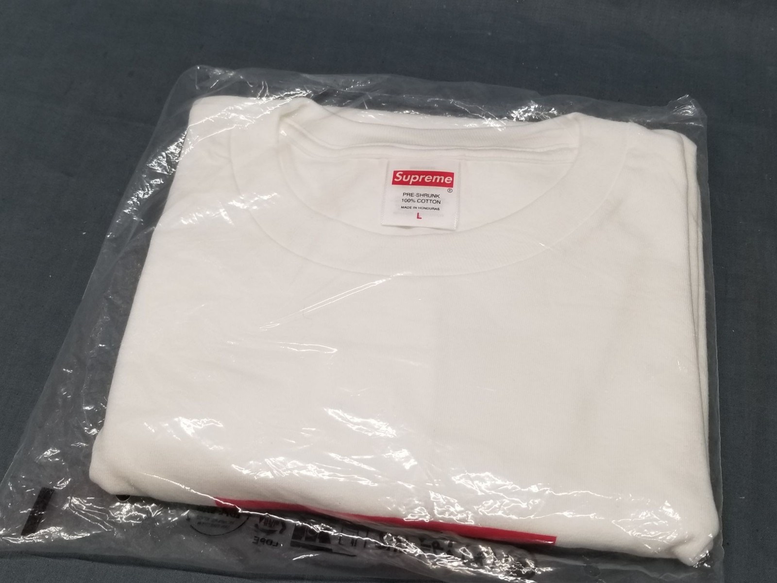 Supreme Arabic Box Logo Tee White SS26 Large BRAND NEW gallery