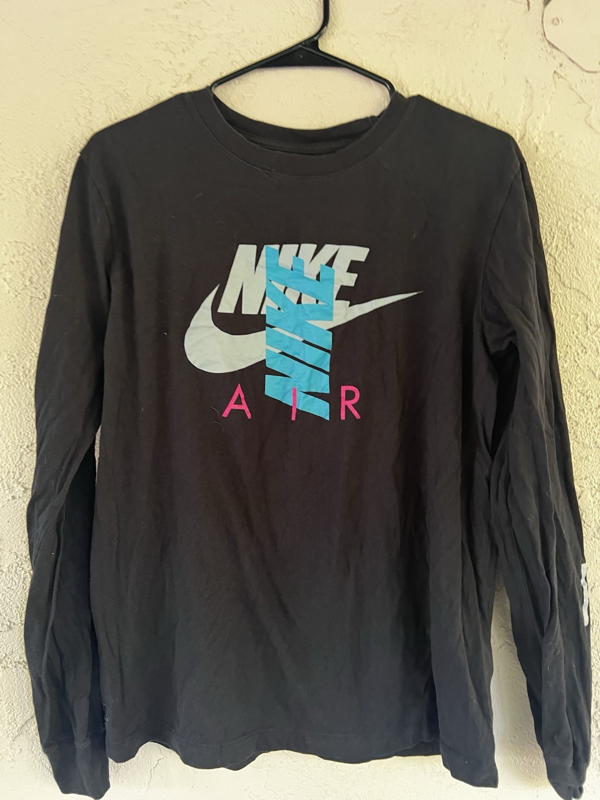 Nike Air The Nike Tee Graphic Logo Long Sleeve Crew Neck T-Shirt Black S Men's gallery
