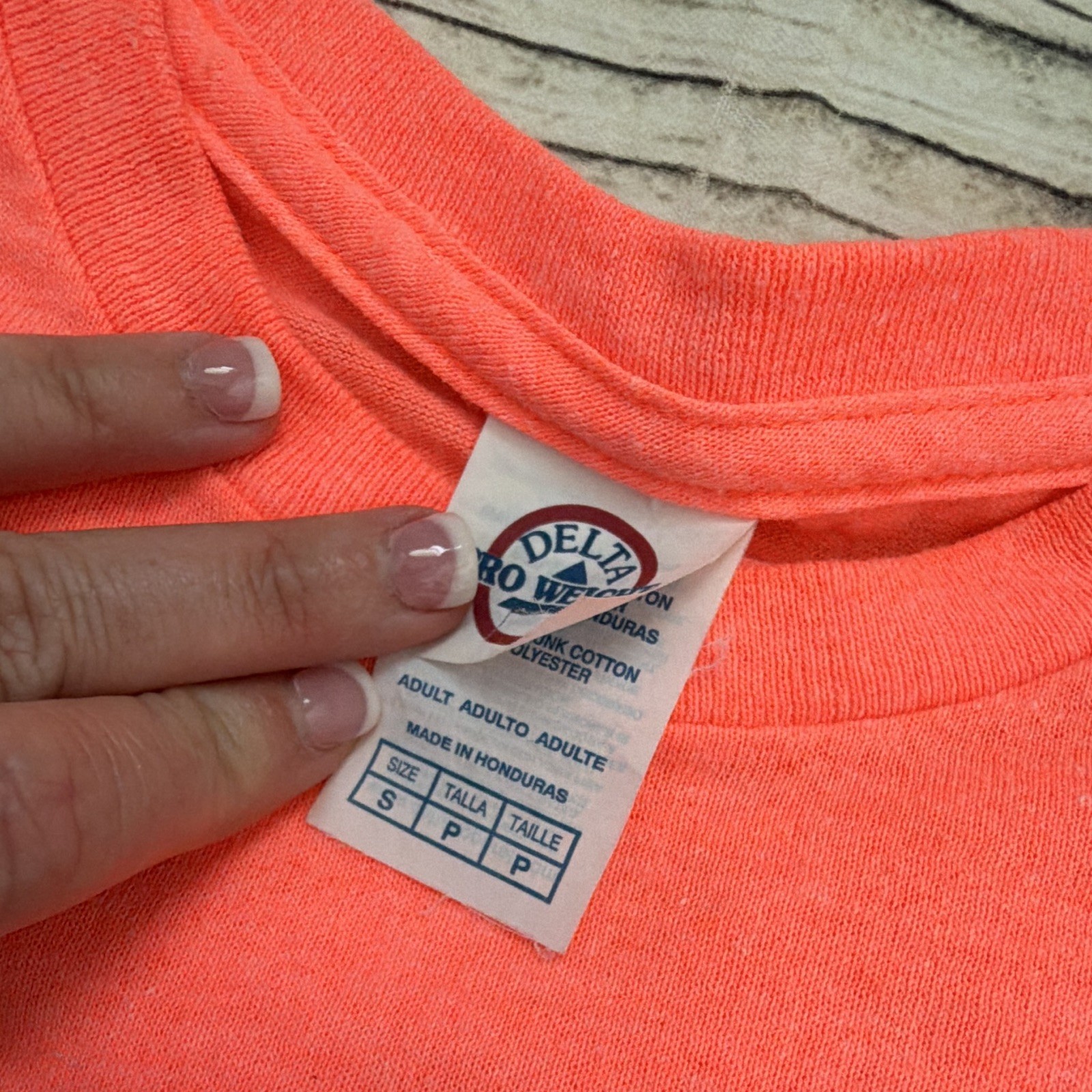 Delta Pro Weight Clearwater Beach Florida Graphic Neon Orange Y2K T-Shirt S gallery
